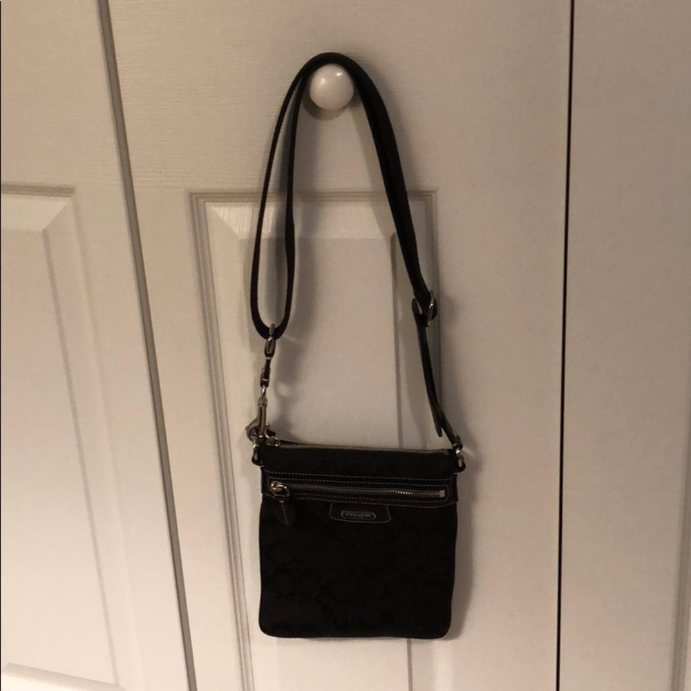 Coach shoulder bag